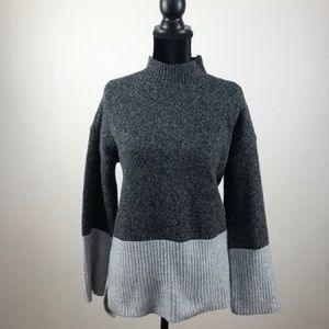 Michael Kors light/dark grey color blocked long sleeve sweater. Women's size Med